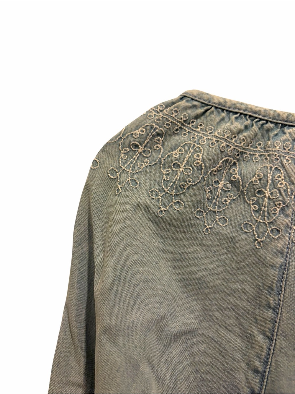 J.Jill Denim Embroidered Tencel Peasant Top Large Petite Tassel Boho Blue - Picture 10 of 14